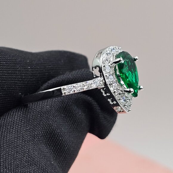 Sterling Silver 925 Rhodium Plated Teardrop Emerald and Clear CZ Ring - Picture 4 of 10